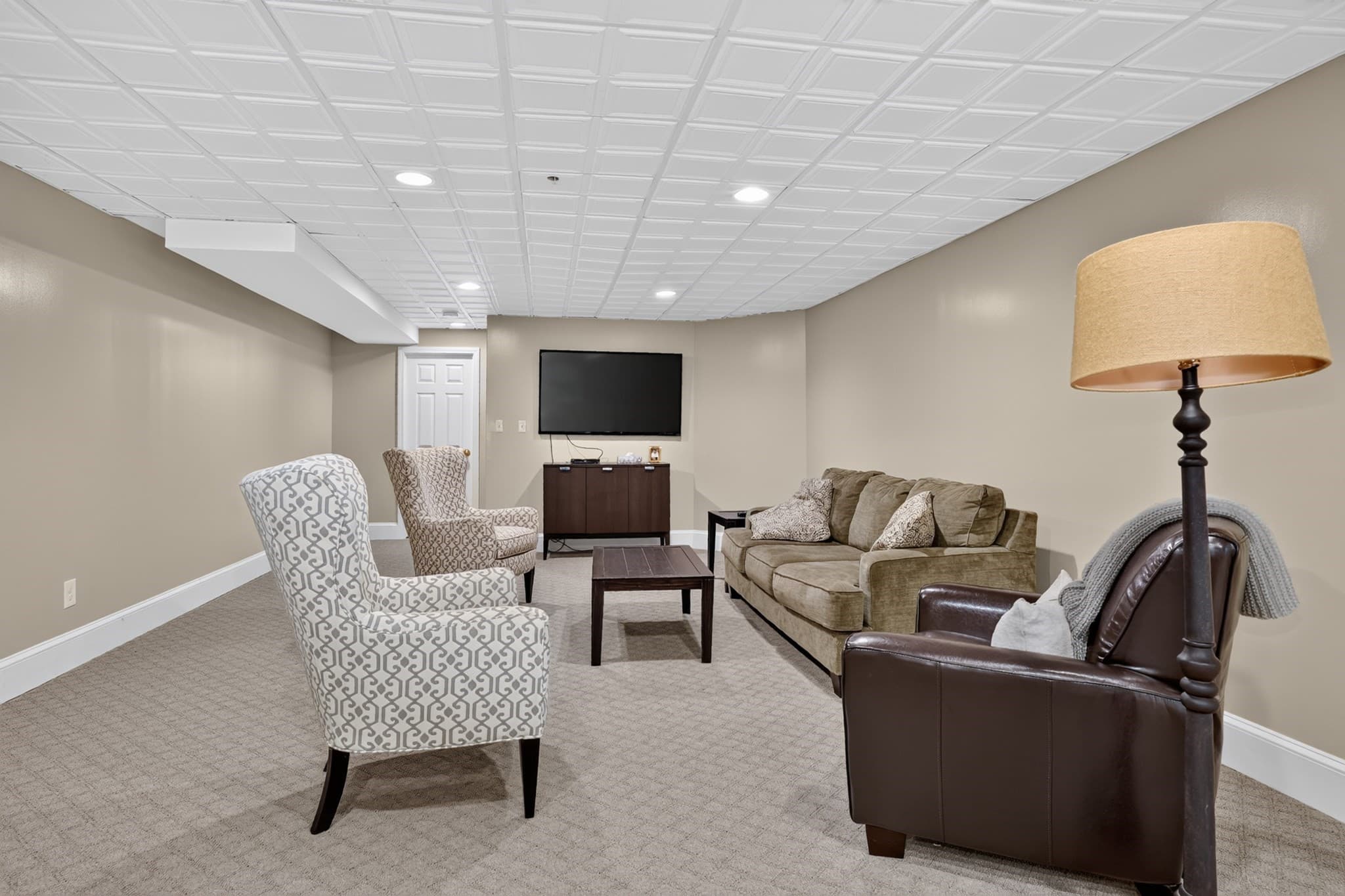 Condominium at 36 Arbor Glen Drive # 36, Stow MA 01775, Stow, photo 28 of 35