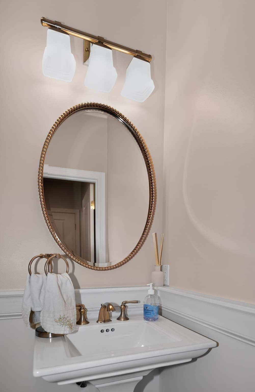 Condominium at 36 Arbor Glen Drive # 36, Stow MA 01775, Stow, photo 10 of 35