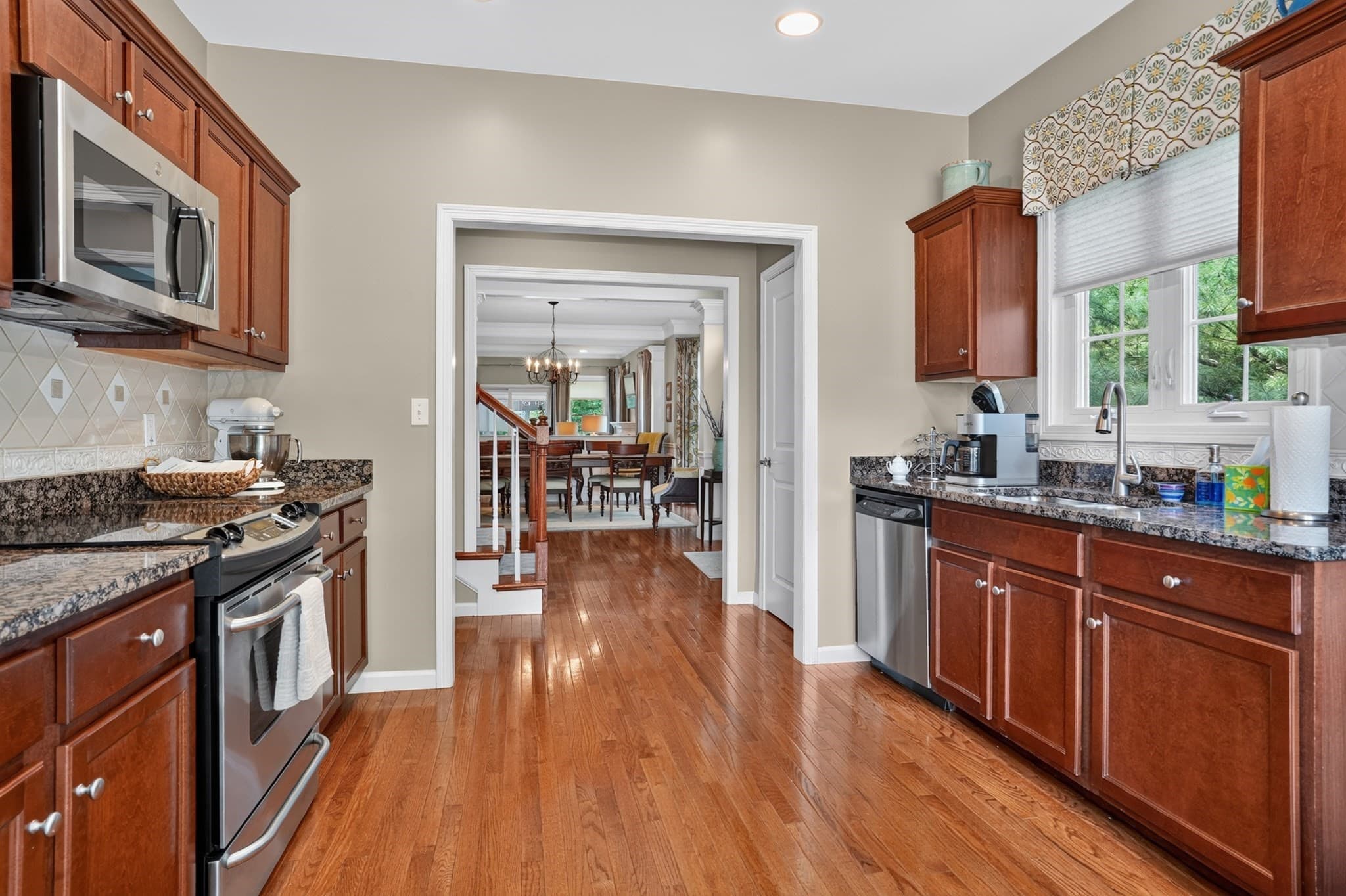 Condominium at 36 Arbor Glen Drive # 36, Stow MA 01775, Stow, photo 4 of 35