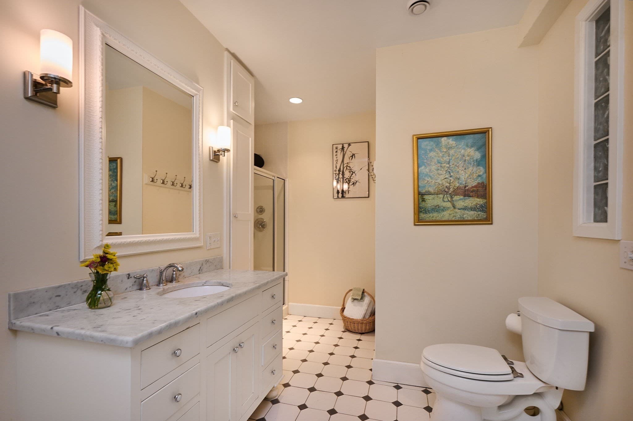 Single Family Residence at 25 Woodbridge St, South Hadley MA 01075, photo 21 of 42