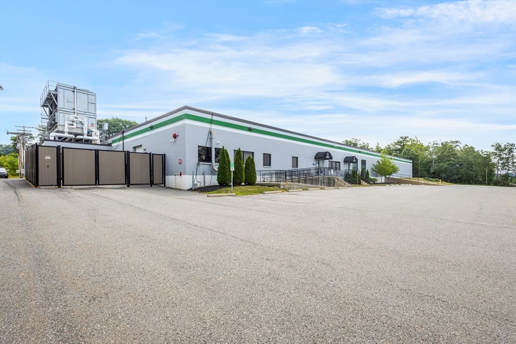 774 Crawford St, Fitchburg MA 01420