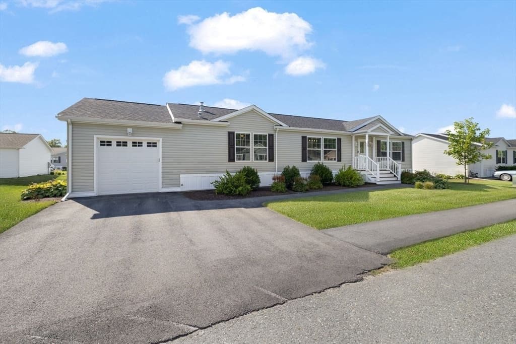 121 E Washington Street # 35, North Attleboro MA 02760 photo 23