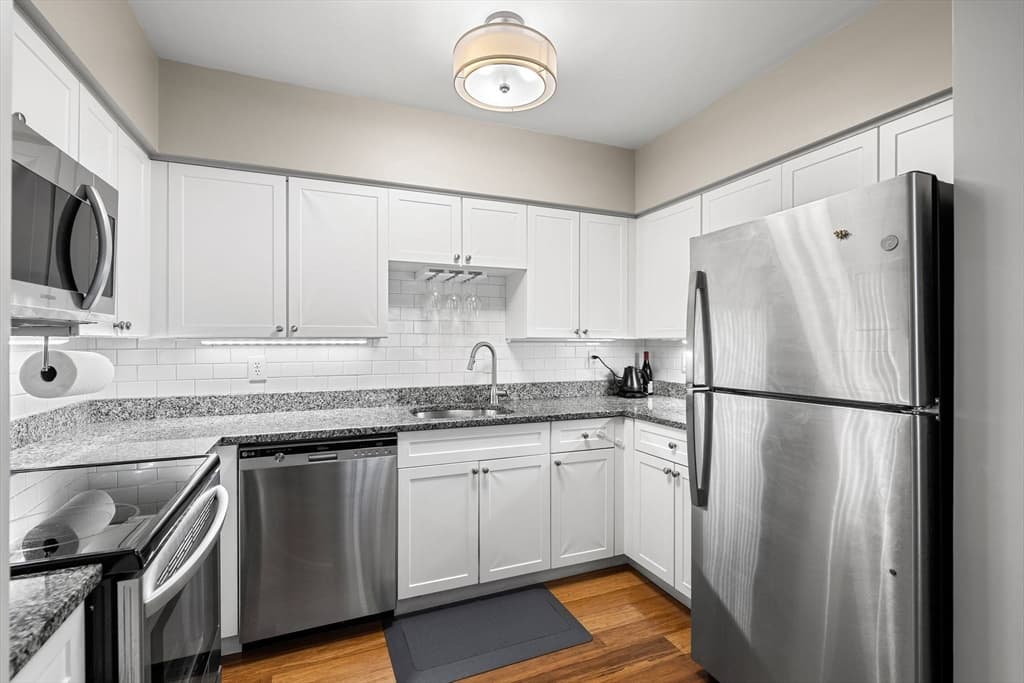 391 Neponset Street # F, Norwood MA 02062 photo 2