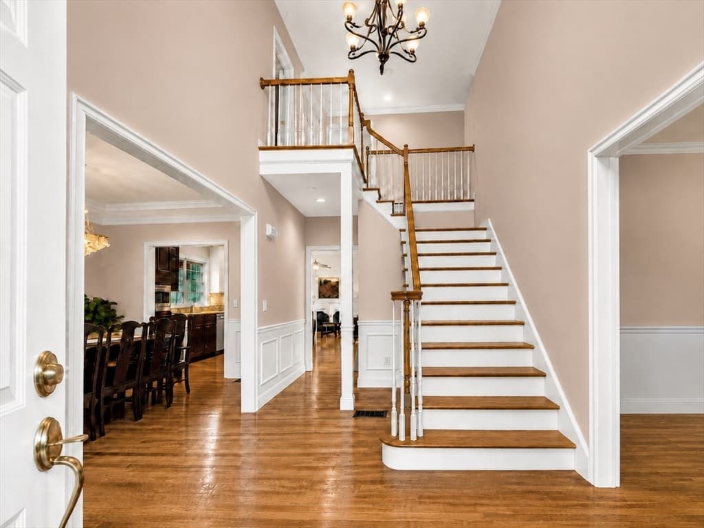 28 Hickory Dr, Shrewsbury MA 01545 photo 3