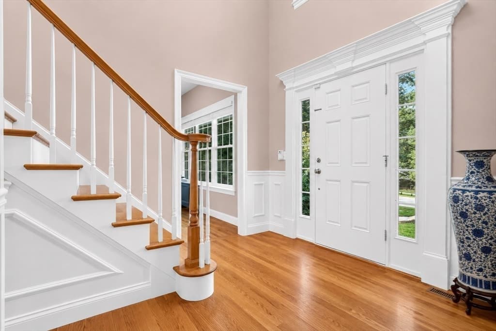 28 Hickory Dr, Shrewsbury MA 01545 photo 4
