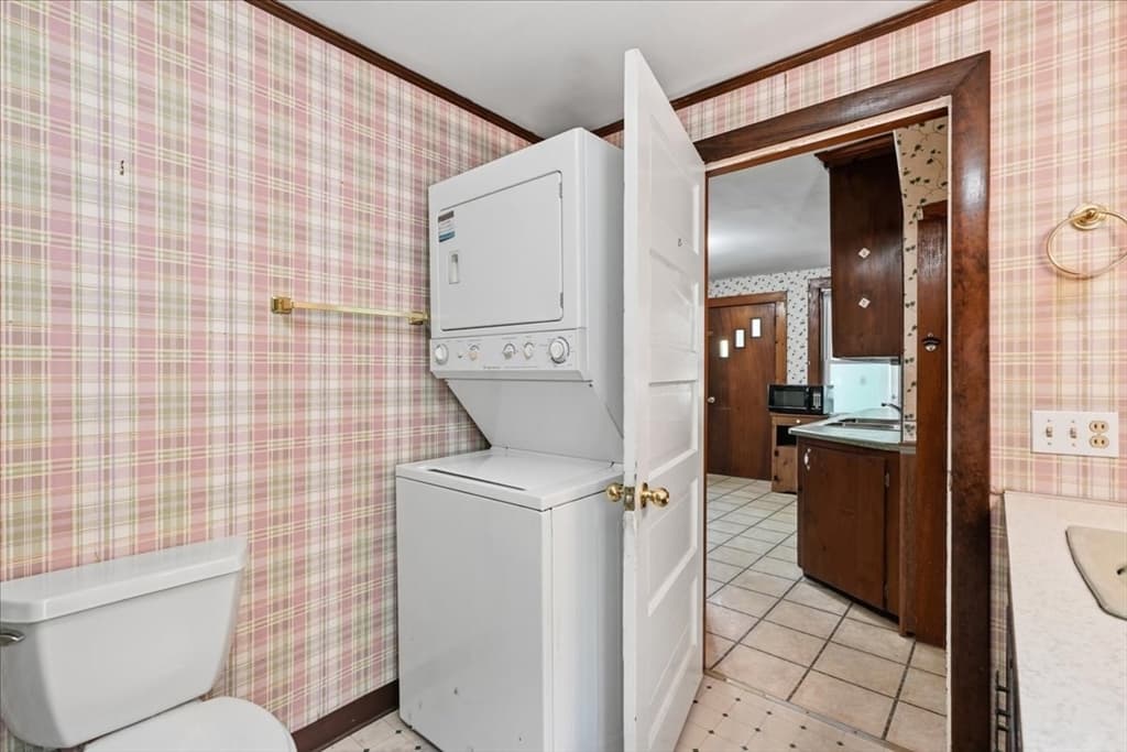 74 Wareham St, Middleboro MA 02346 photo 23