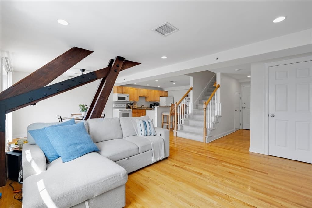 615 Main # 7, Barnstable MA 02601 photo 12
