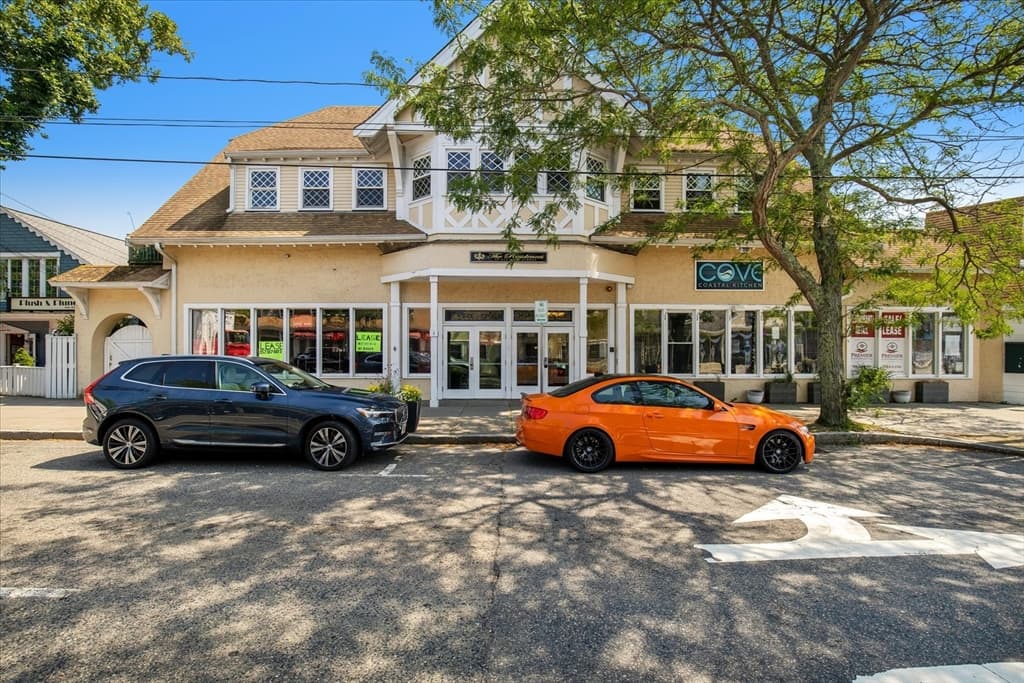 615 Main # 7, Barnstable MA 02601