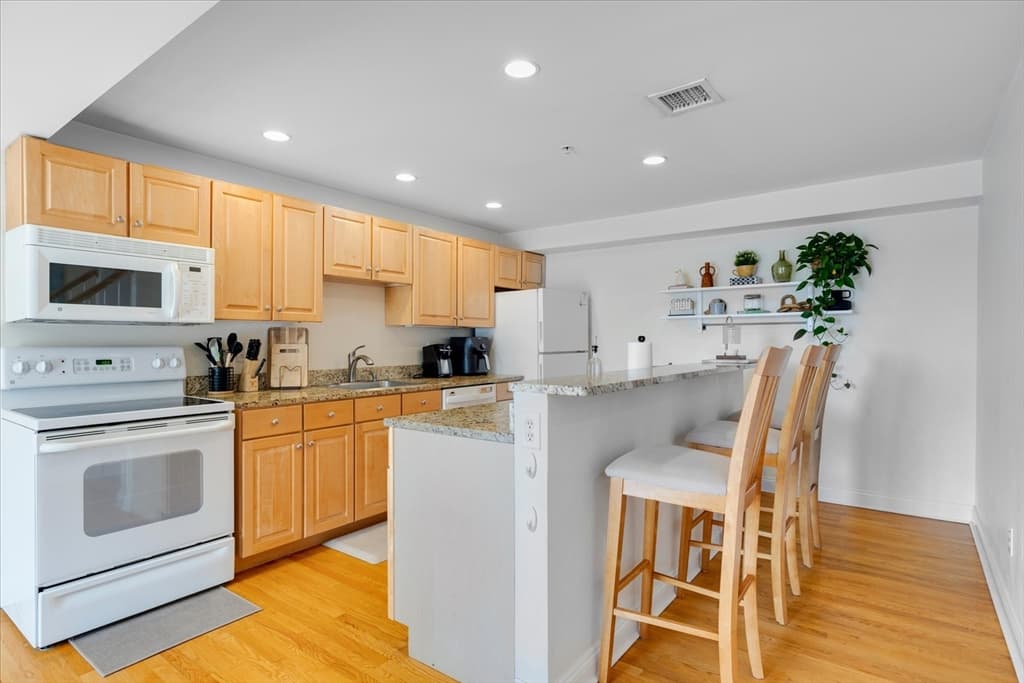 615 Main # 7, Barnstable MA 02601 photo 14
