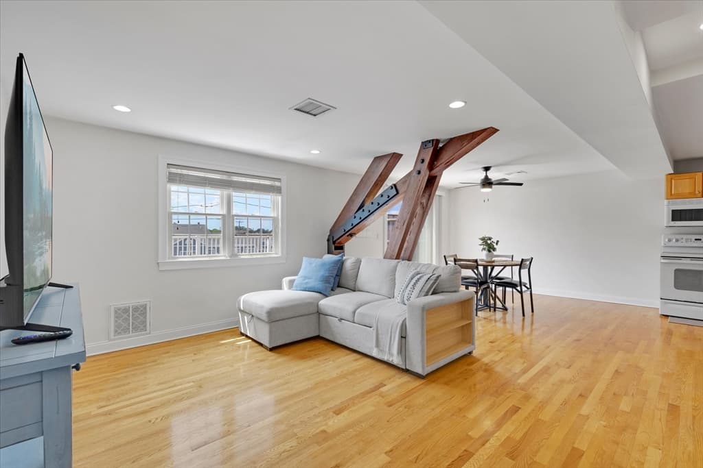 615 Main # 7, Barnstable MA 02601 photo 11