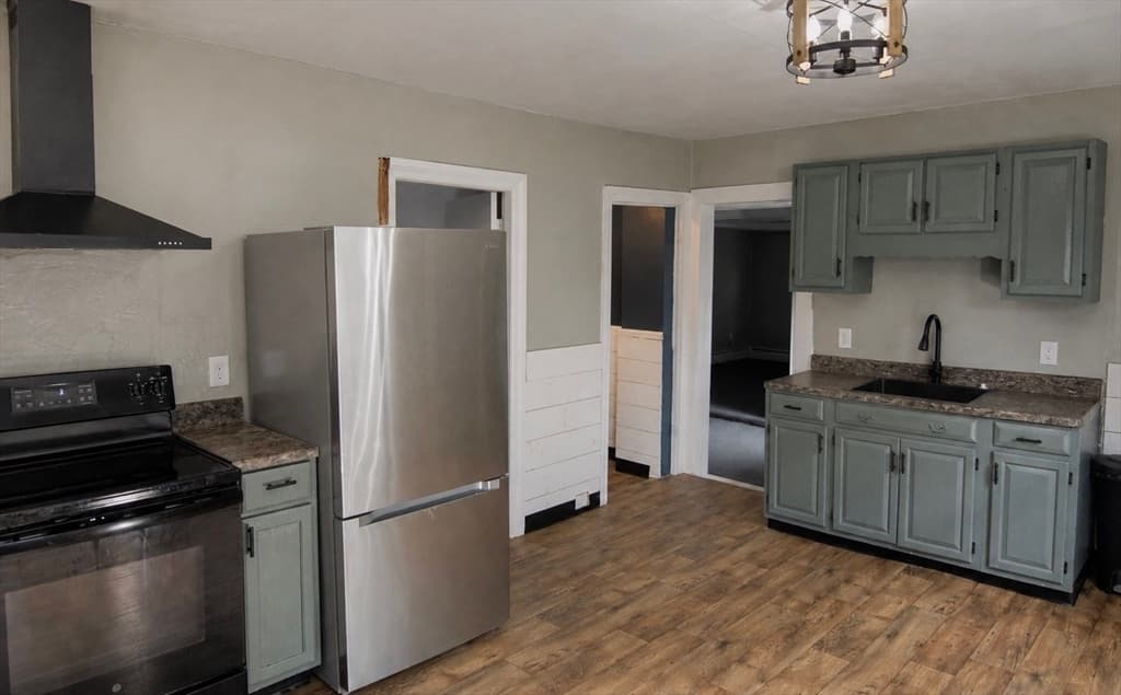 27 Elm Street, Spencer MA 01562 photo 4