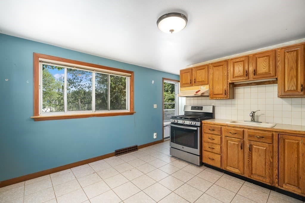141 Cherry Street, Gloucester MA 01930 photo 13