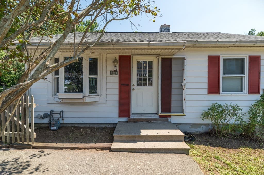 141 Cherry Street, Gloucester MA 01930 photo 4