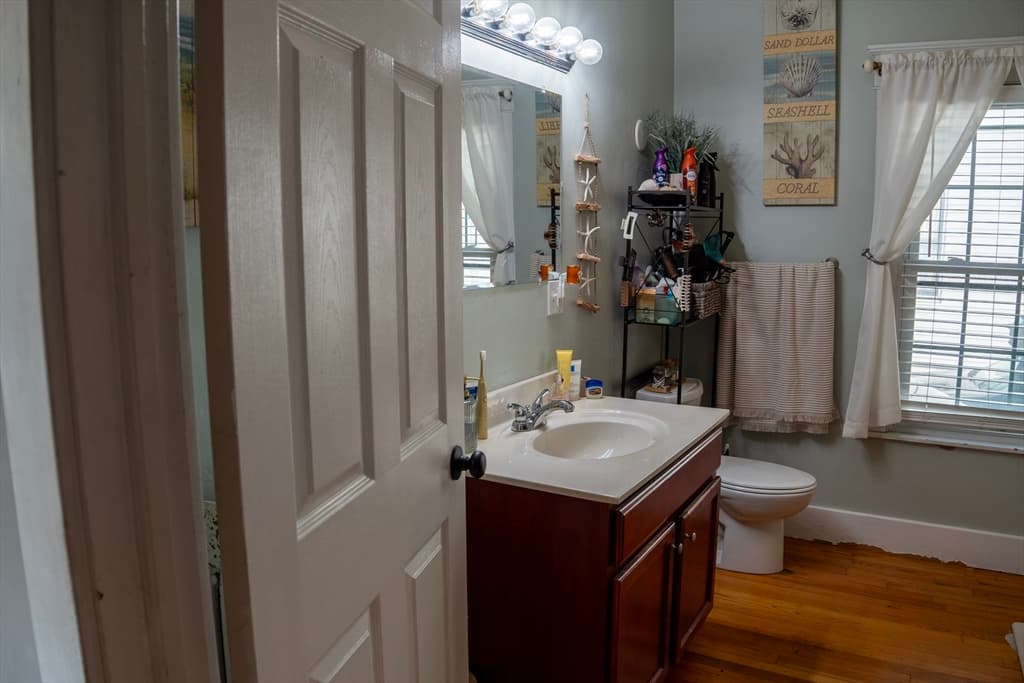 130 Littleton St, Springfield MA 01104 photo 11