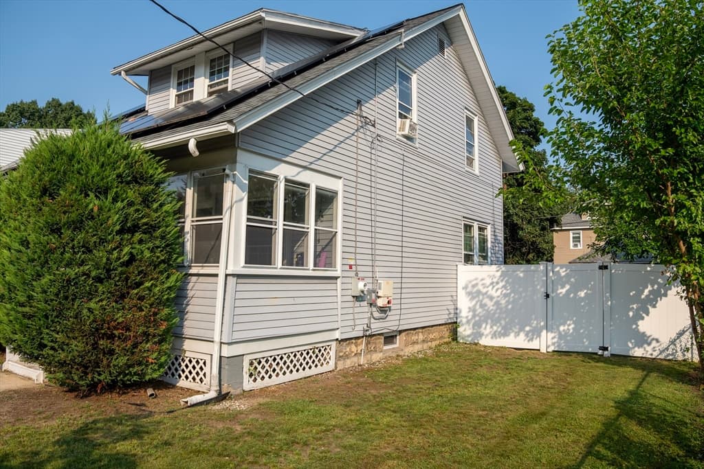 130 Littleton St, Springfield MA 01104 photo 31