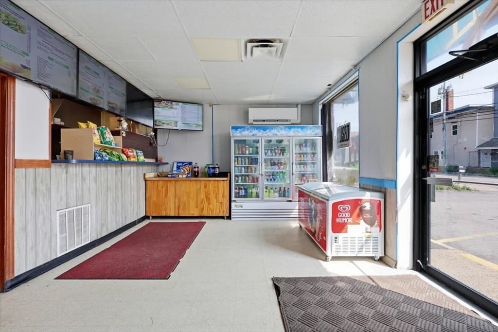 1064 Main, Hanson MA 02341 photo 4
