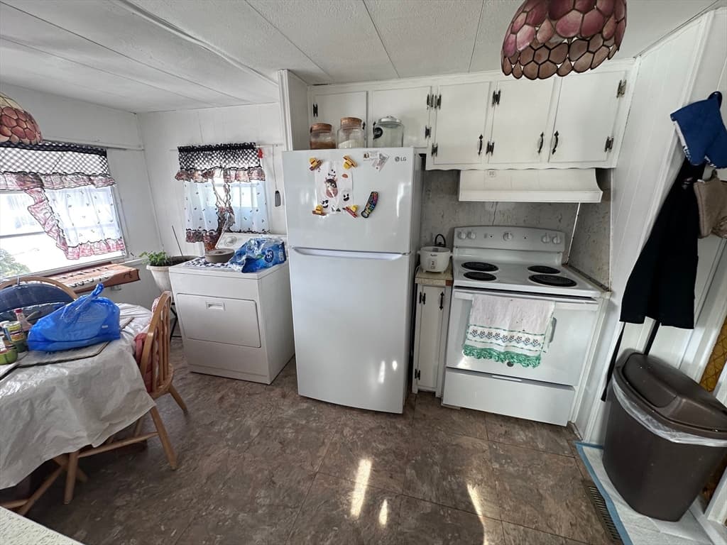 4 Ethel Av, Marlborough MA 01752 photo 8