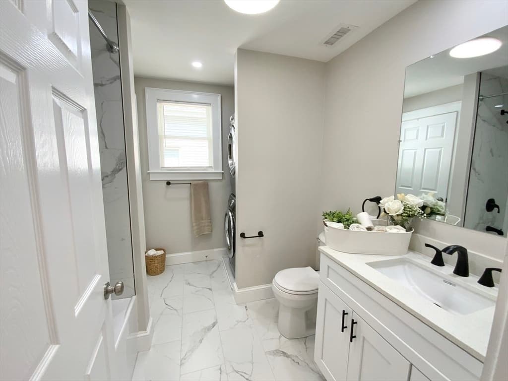 5/5A Ferdinand St, Worcester MA 01603 photo 32