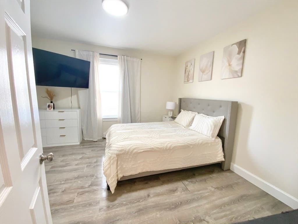 5/5A Ferdinand St, Worcester MA 01603 photo 18