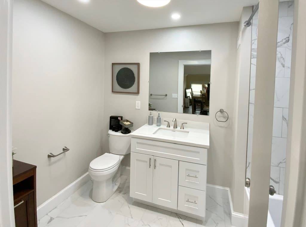 5/5A Ferdinand St, Worcester MA 01603 photo 35