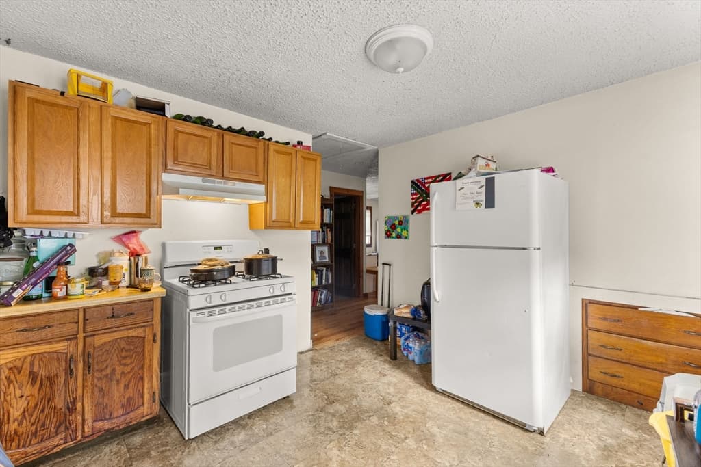 282 Belmont St, Brockton MA 02301 photo 20
