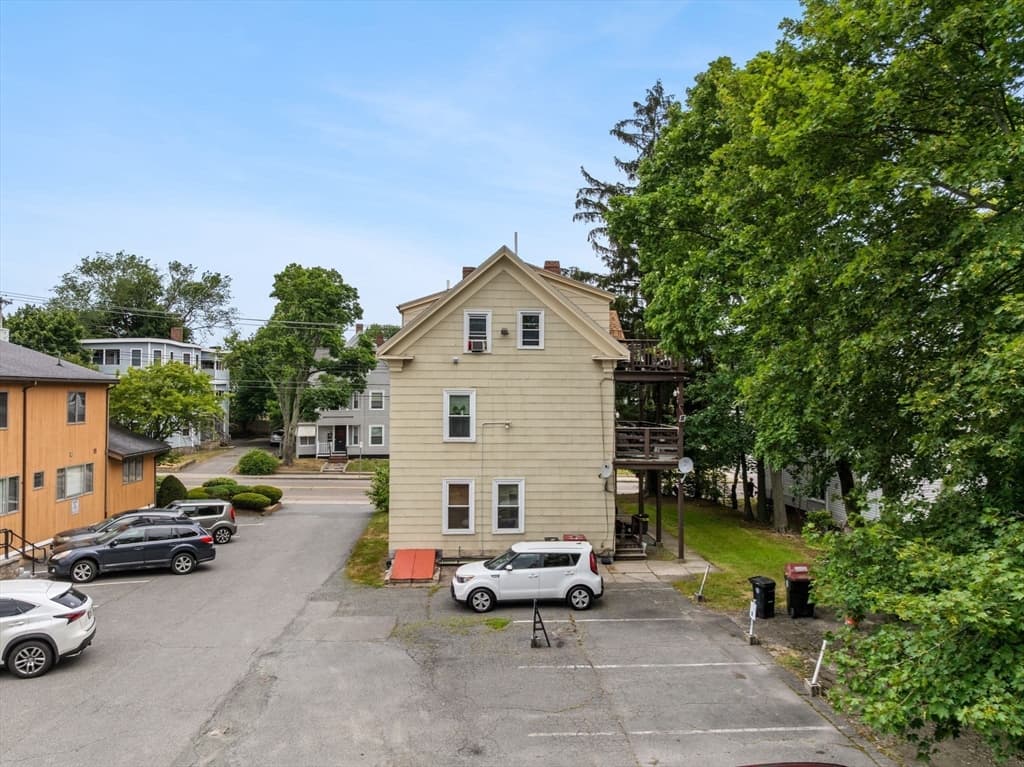 282 Belmont St, Brockton MA 02301 photo 4