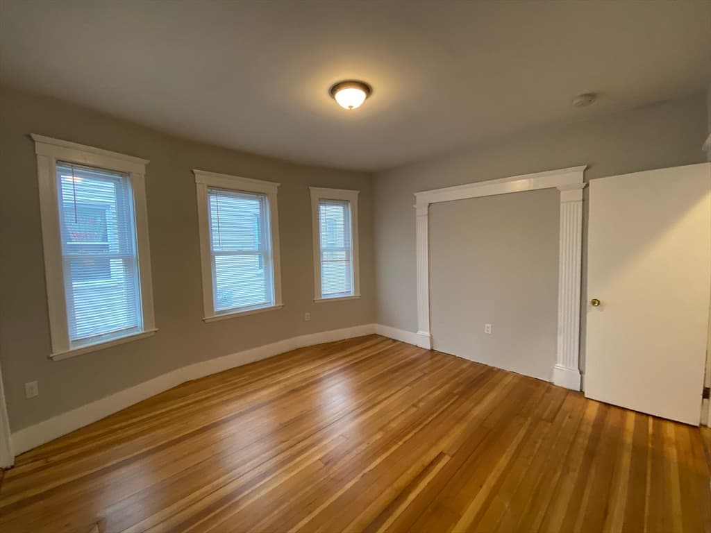 22 Melbourne Street, Boston MA 02121 photo 6