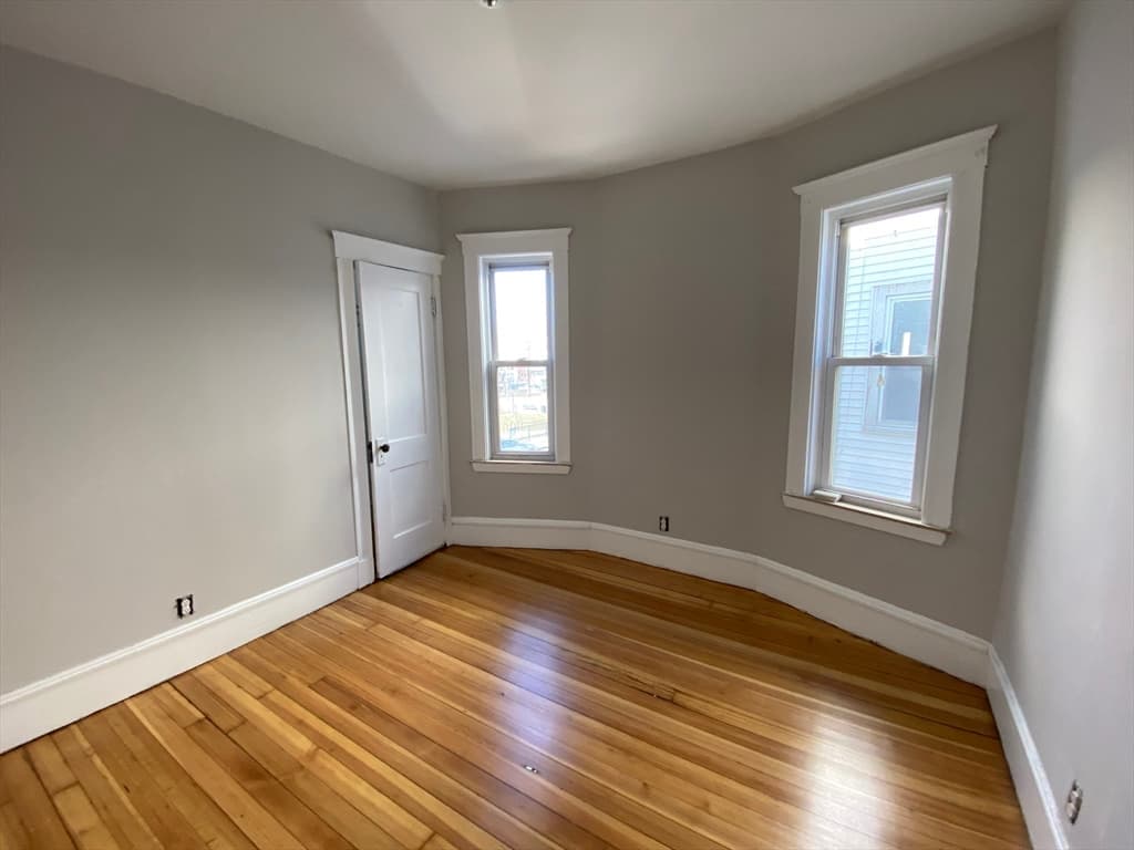 22 Melbourne Street, Boston MA 02121 photo 10