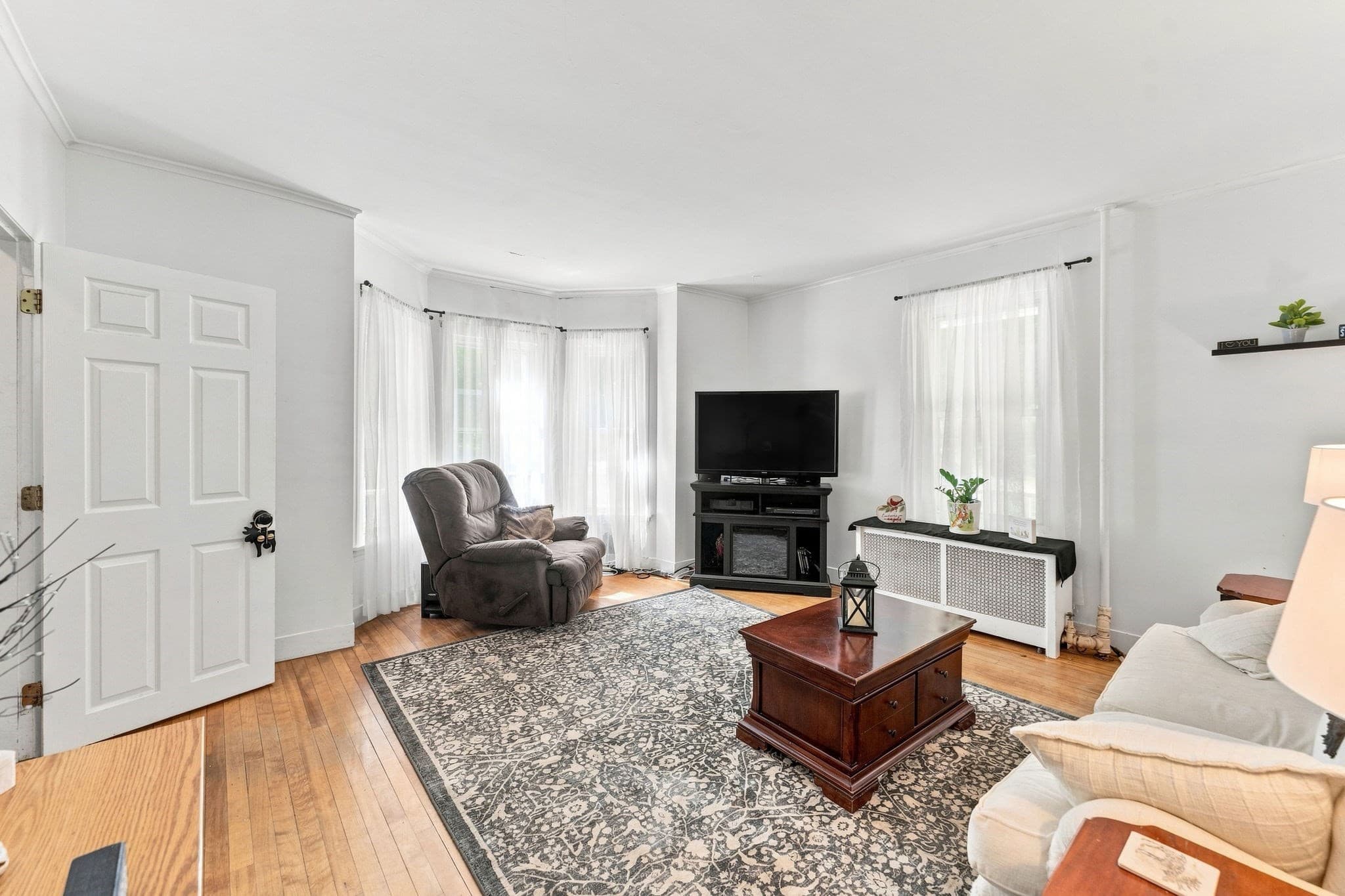 3 Family at 42-44 Pine St, Northbridge MA 01588, Northbridge, photo 6 of 42