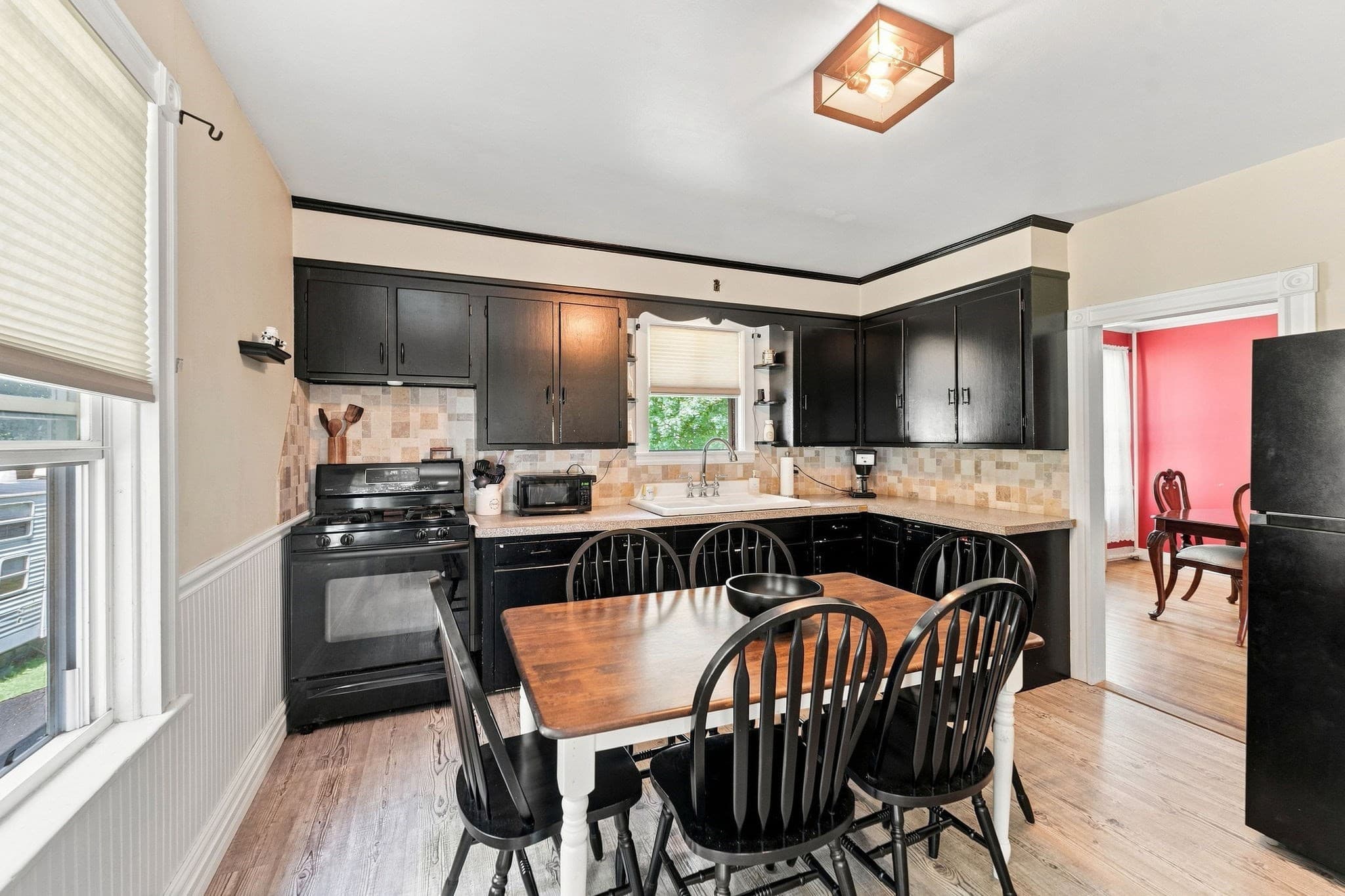 3 Family at 42-44 Pine St, Northbridge MA 01588, Northbridge, photo 11 of 42