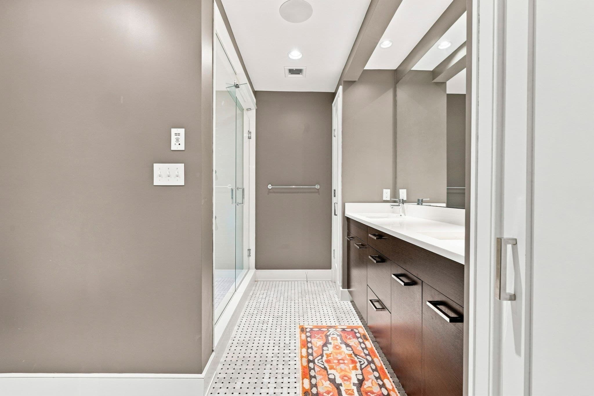 Condominium at 407 W 1st St # 101, Boston MA 02127, Boston, photo 22 of 40