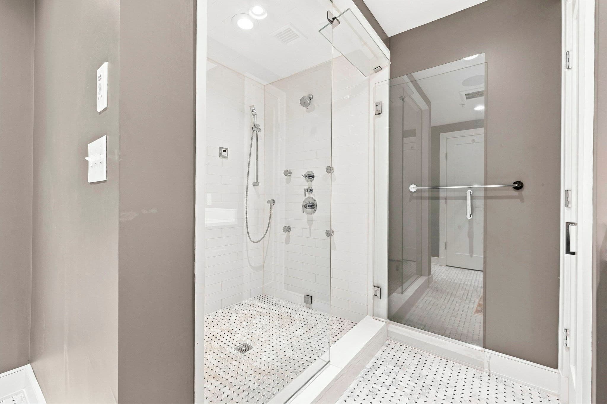 Condominium at 407 W 1st St # 101, Boston MA 02127, Boston, photo 20 of 40