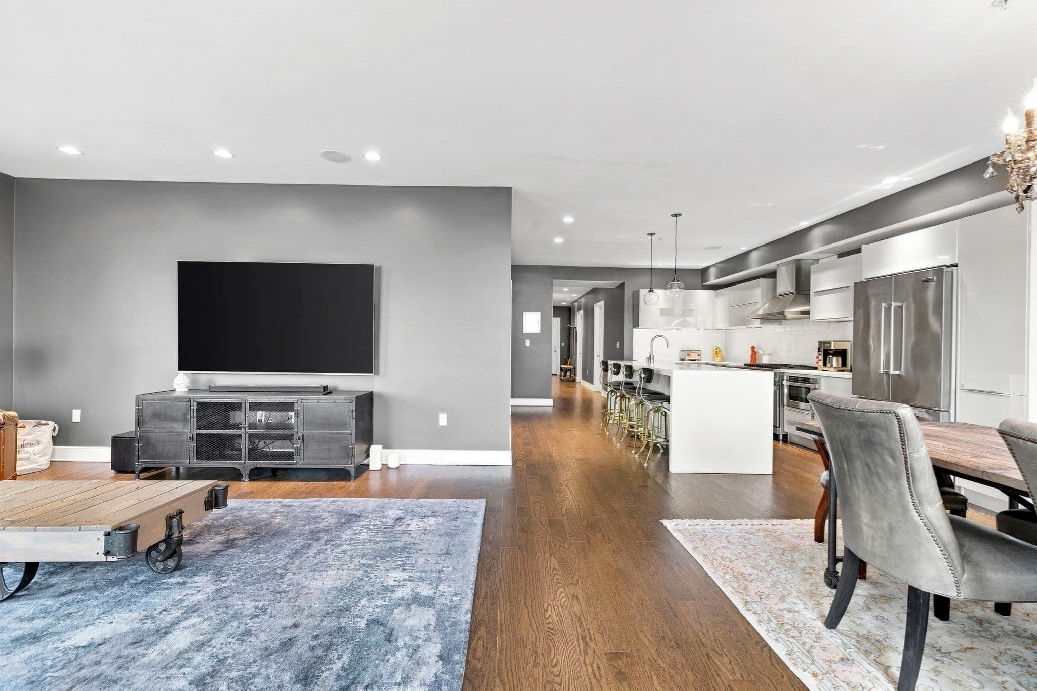 Condominium at 407 W 1st St # 101, Boston MA 02127, Boston, photo 10 of 40