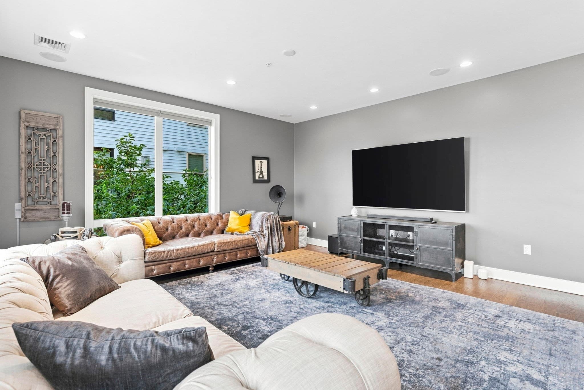 Condominium at 407 W 1st St # 101, Boston MA 02127, Boston, photo 14 of 40