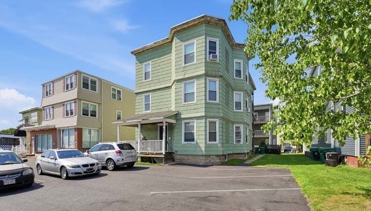 5-9 Family at 541-543 Front Street, Chicopee MA 01013, Chicopee, photo 3 of 18