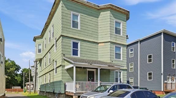 5-9 Family at 541-543 Front Street, Chicopee MA 01013, Chicopee, photo 5 of 18