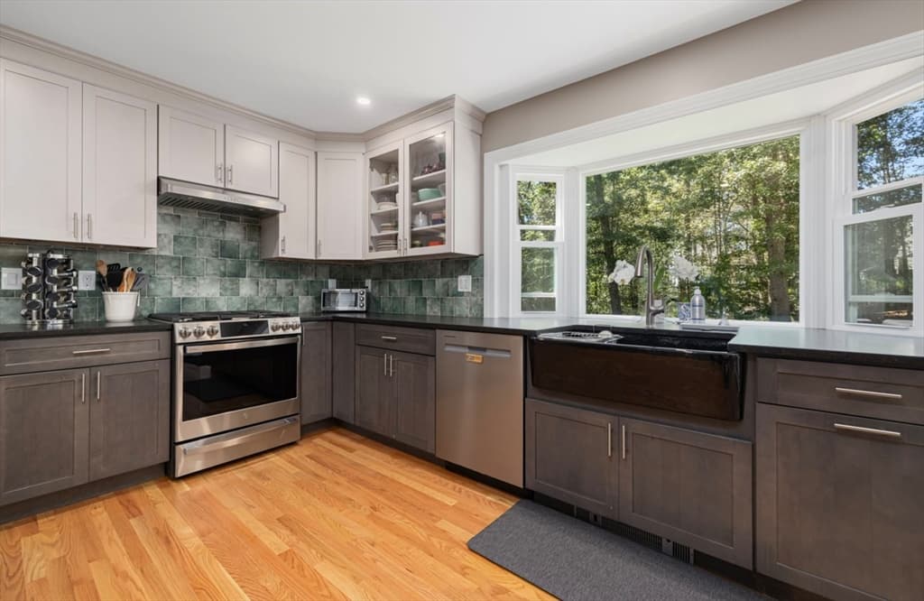 172 Broad Rock Rd, South Kingstown RI 02879 photo 9
