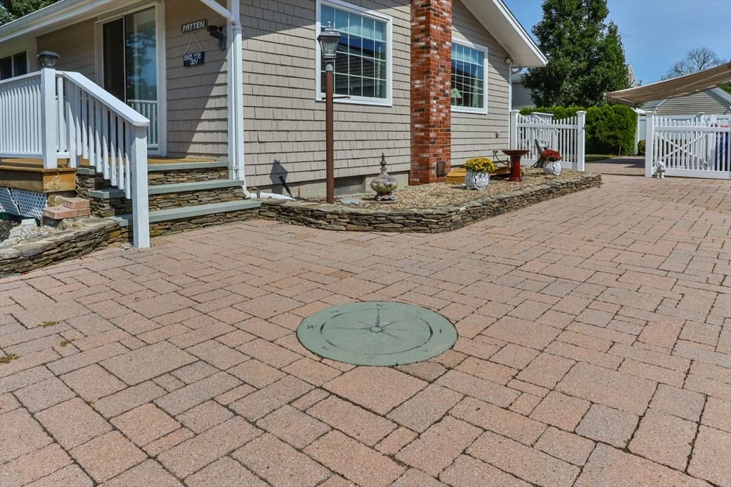 6 Robinhood Rd, Wareham MA 02571 photo 5