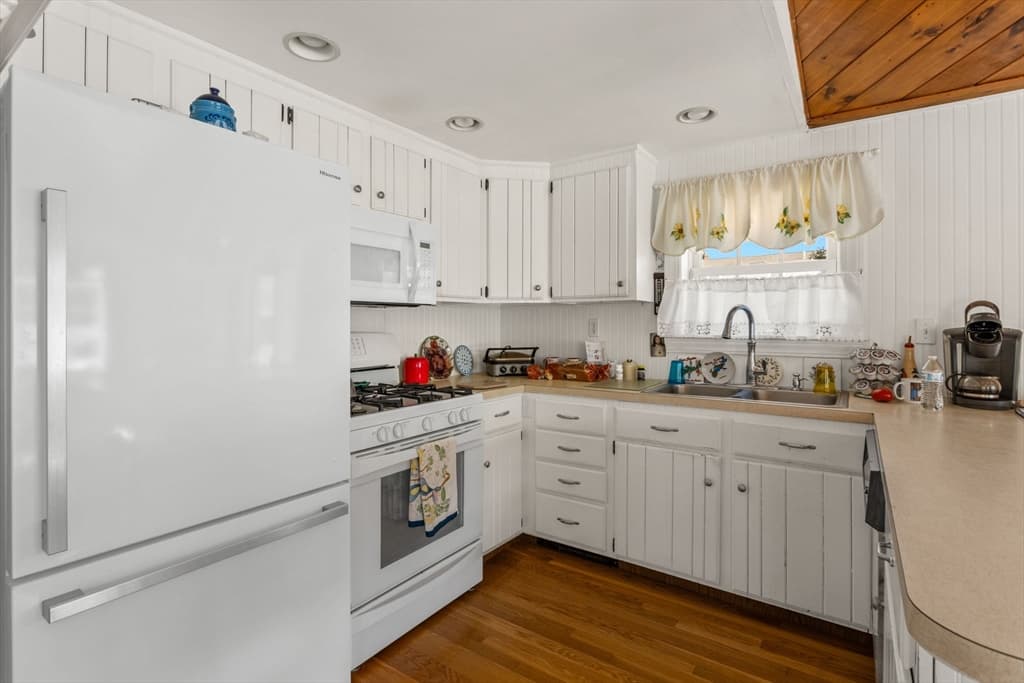 6 Robinhood Rd, Wareham MA 02571 photo 14