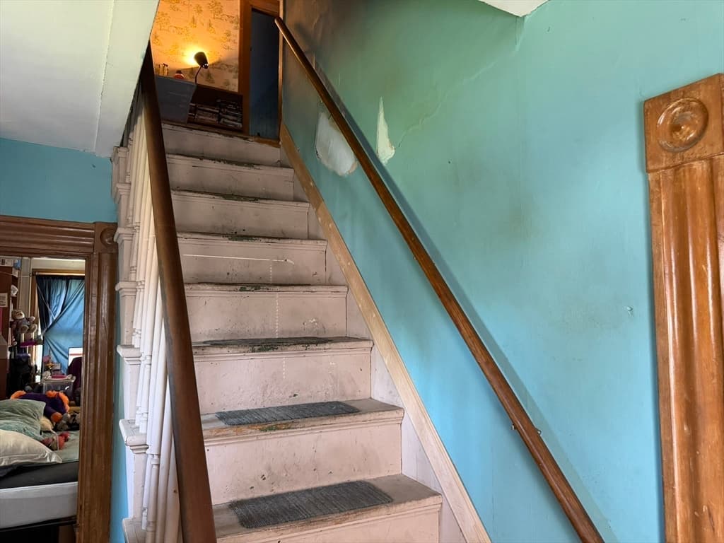 15 Allen St, Fall River MA 02724 photo 13