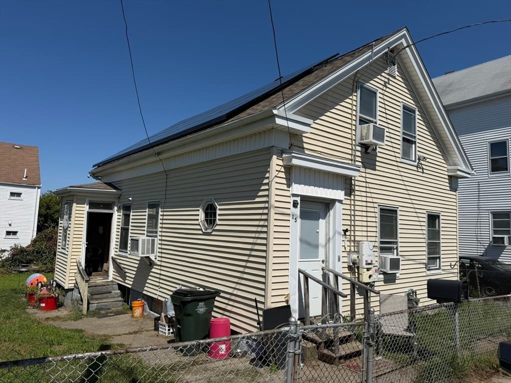 15 Allen St, Fall River MA 02724 photo 7