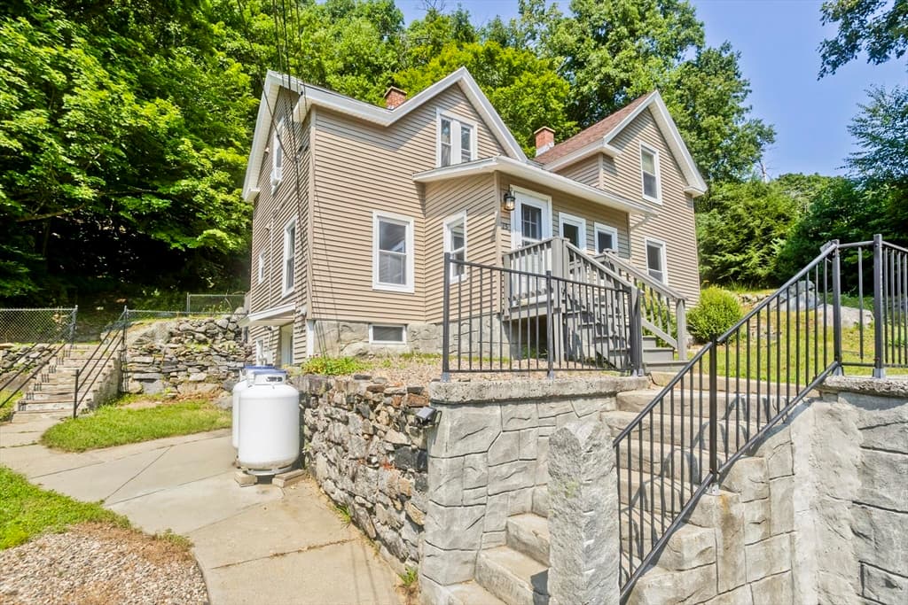 15 Bridge St, Monson MA 01057 photo 21