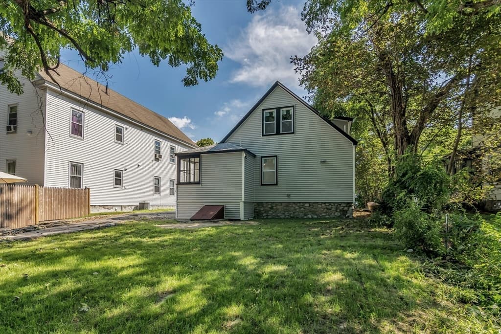 197 Oakland Ave, Methuen MA 01844 photo 34