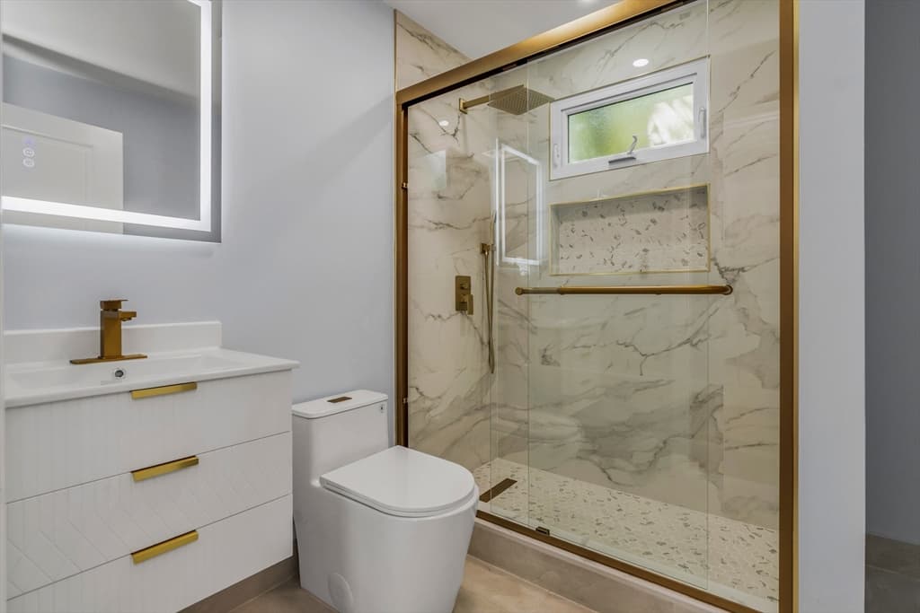 197 Oakland Ave, Methuen MA 01844 photo 10