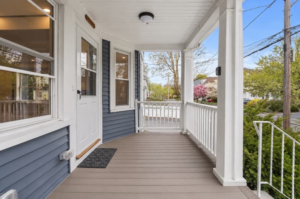 35 Farragut Ave # 35, Medford MA 02155 photo 3