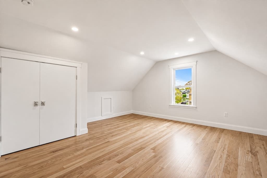 35 Farragut Ave # 35, Medford MA 02155 photo 18