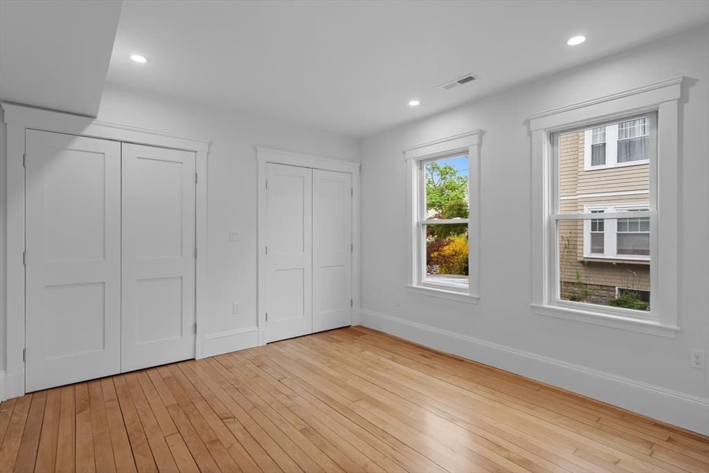 35 Farragut Ave # 35, Medford MA 02155 photo 11