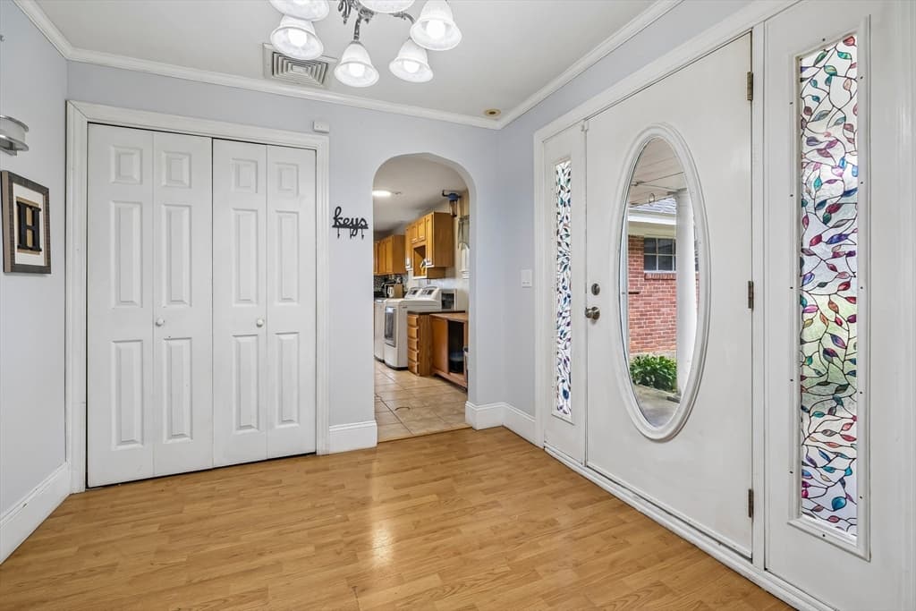 114 Rich St, Gardner MA 01440 photo 6