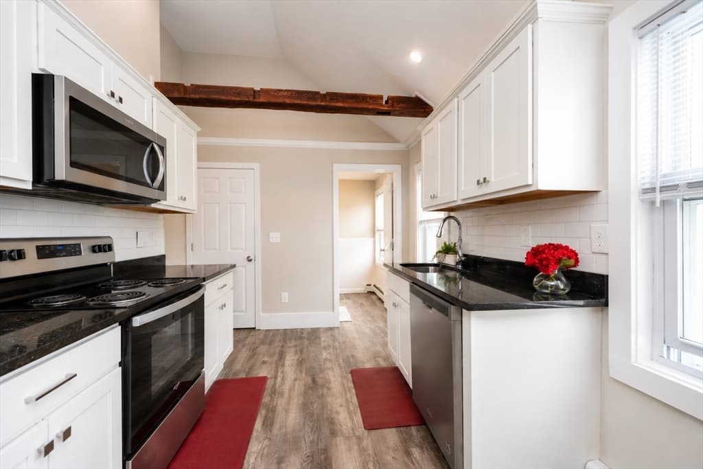 42-44 Grove St, Clinton MA 01510 photo 6