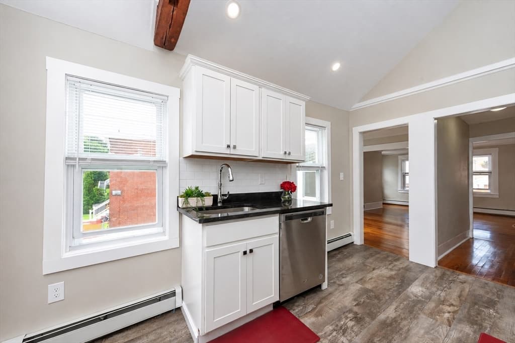 42-44 Grove St, Clinton MA 01510 photo 9